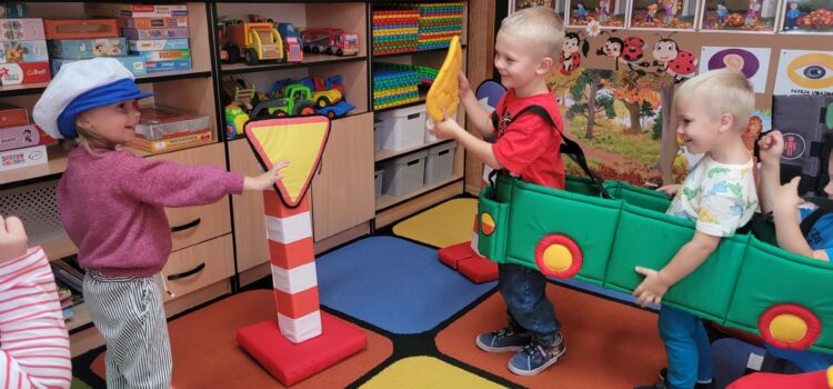 Poznajemy zasady ruchu drogowego